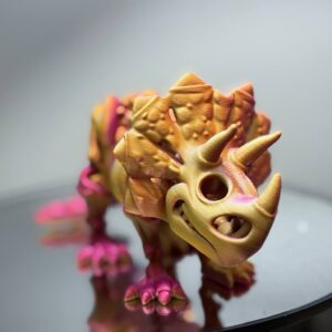 Flexi Triceratops Skeleton Maple