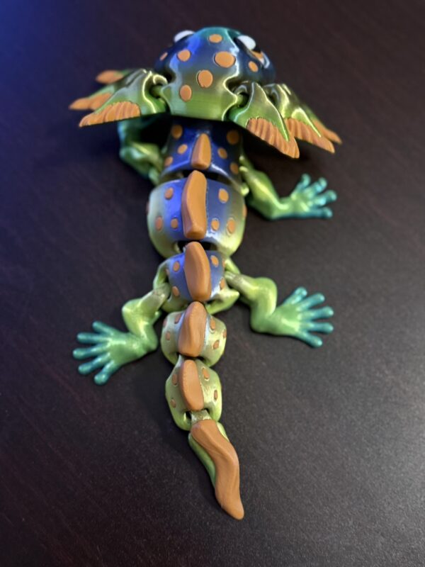 Cute Flexi Axolotl Forrest - Image 4
